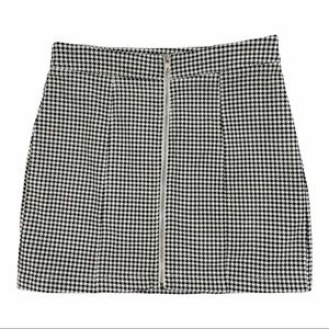 Houndstooth Zipper Front Black and White Body Con Mini Skirt by Forever 21